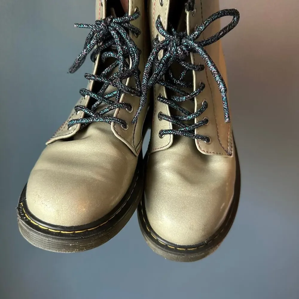 Doc Martens glittery grey‎ boots